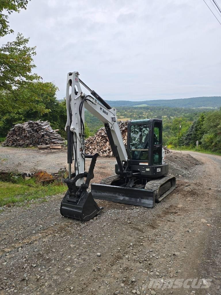 Bobcat E 50 Mini pelle < 7t