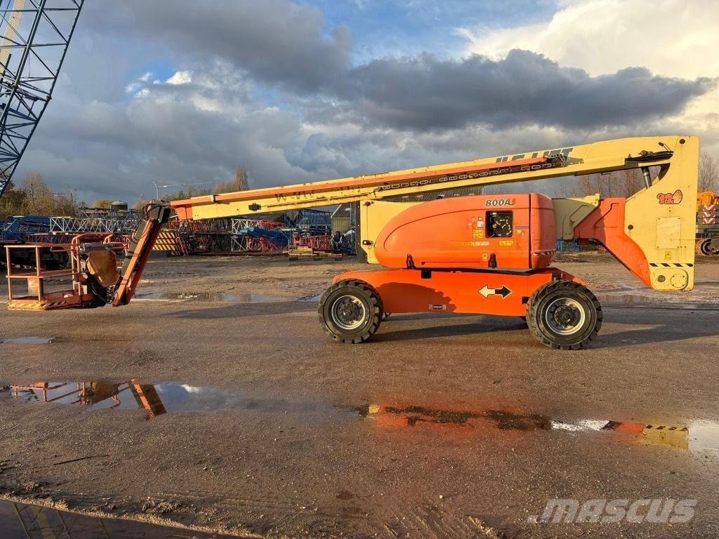JLG 800 AJ Nacelles articulées