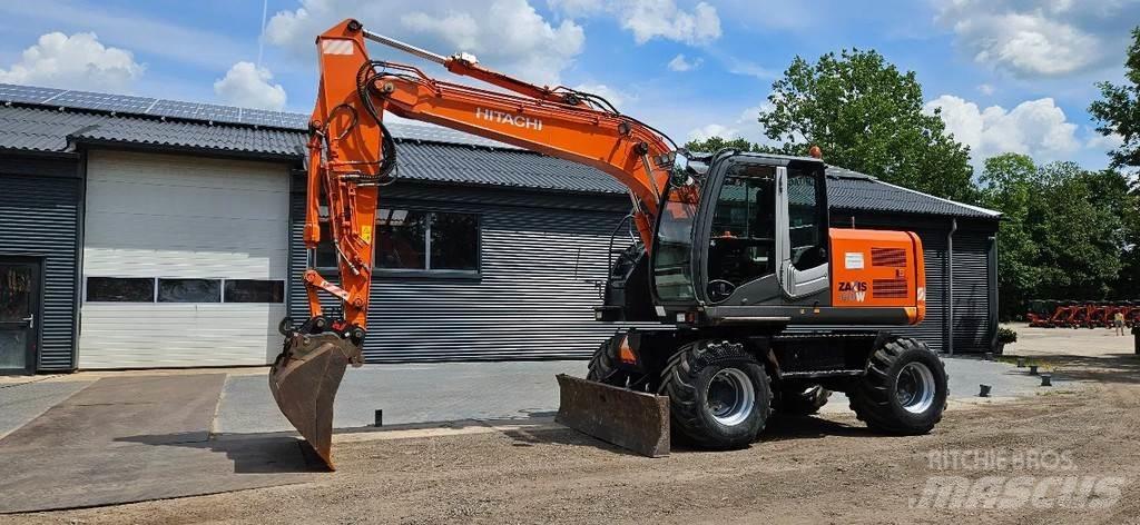 Hitachi ZX140-3 Pelle sur pneus