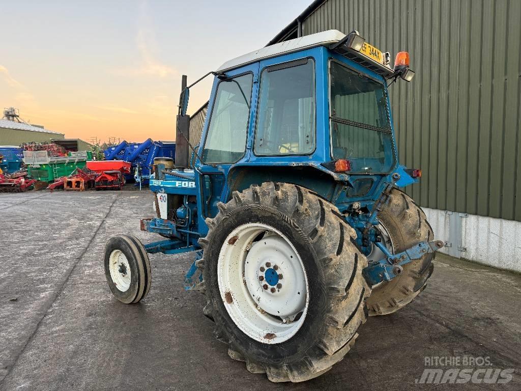 Ford 7610 2wd Tracteur