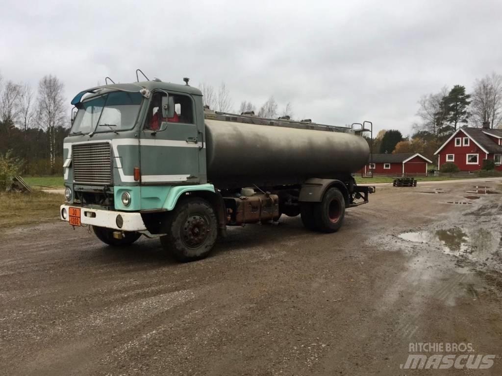 Volvo F 88 Motrici cisterna