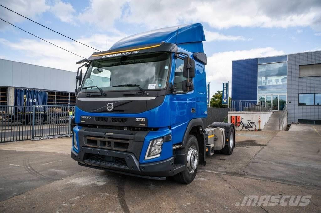 Volvo FMX 420 + HYDR. Tracteur routier