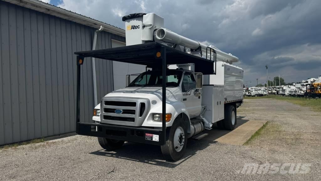 Altec LR V 56 Camion nacelle