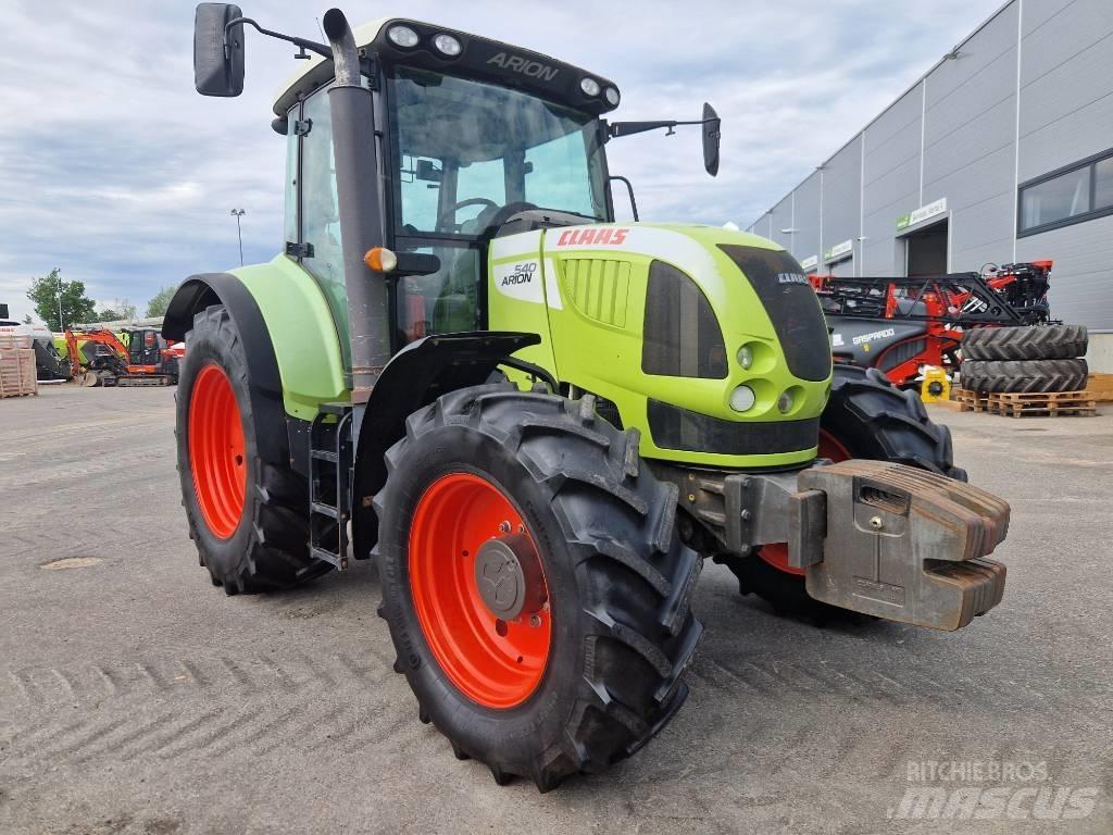 CLAAS Arion 540 CIS Tracteur
