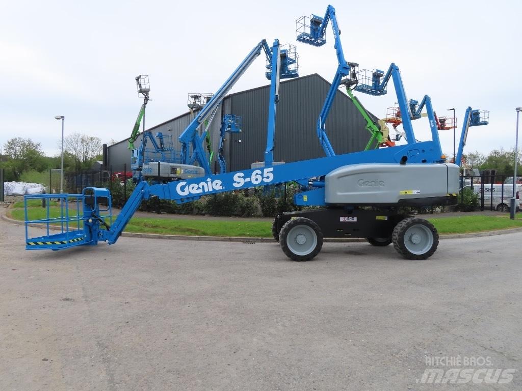 Genie S 65 Nacelles télescopiques