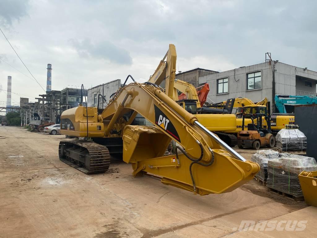 CAT 320 C Pelle sur chenilles