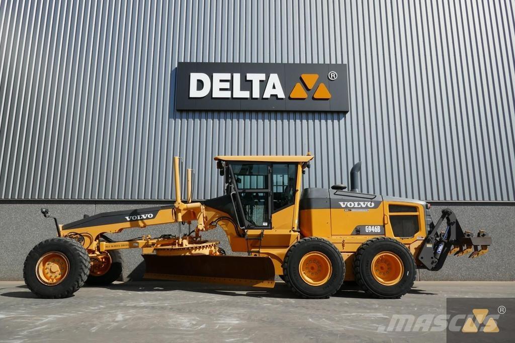 Volvo G946B AWD Niveleuse