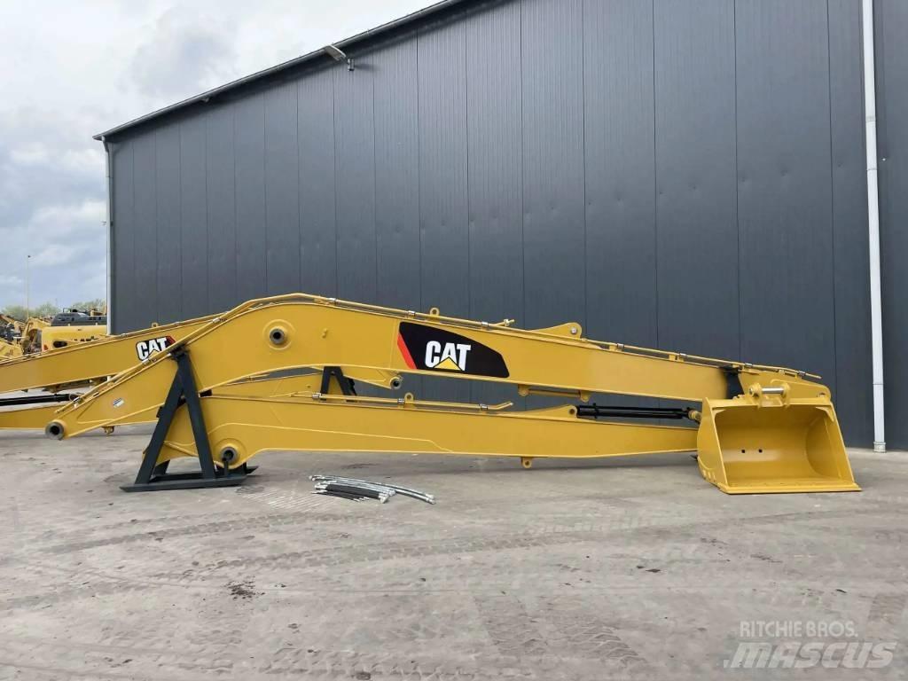 CAT 323F 15m Set Pelle rétro arrière