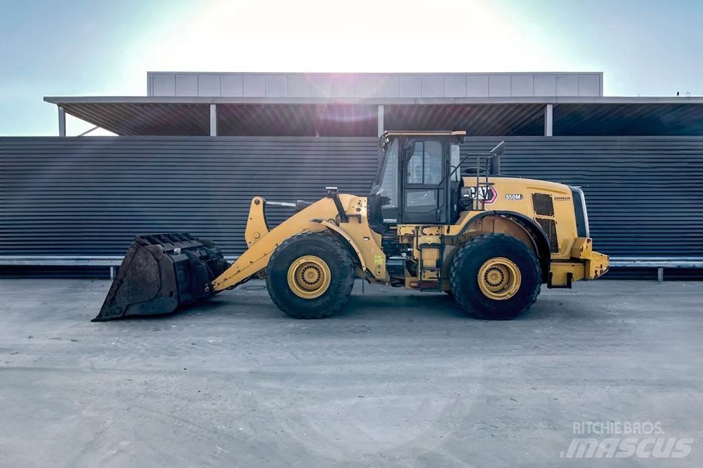 CAT 950M Chargeuse sur pneus
