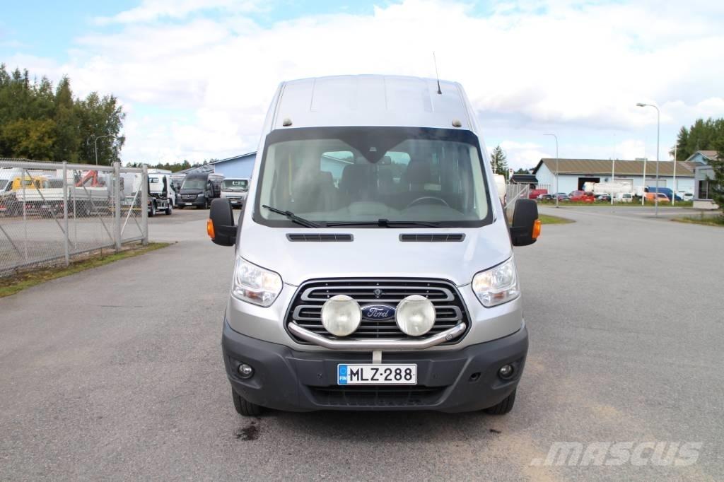 Ford Transit 460 Mini-bus