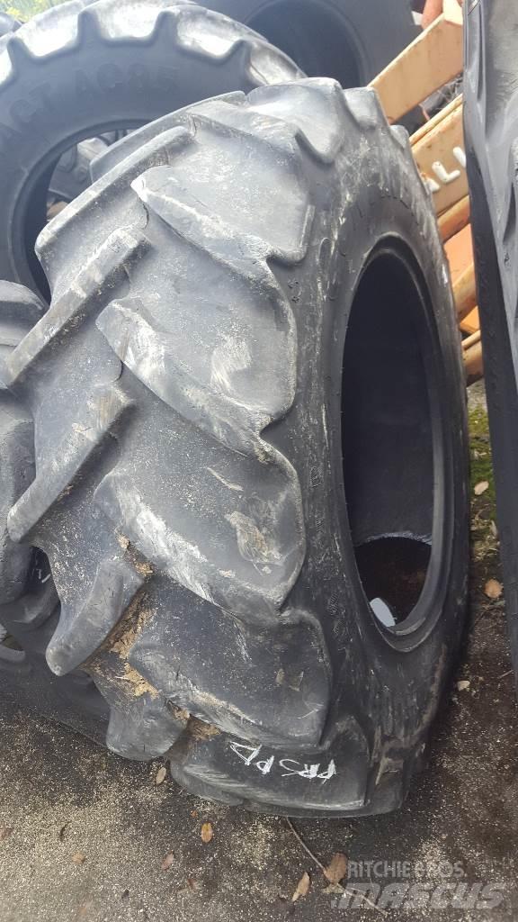  Pneu 13.6R24 Pneus, roues et jantes