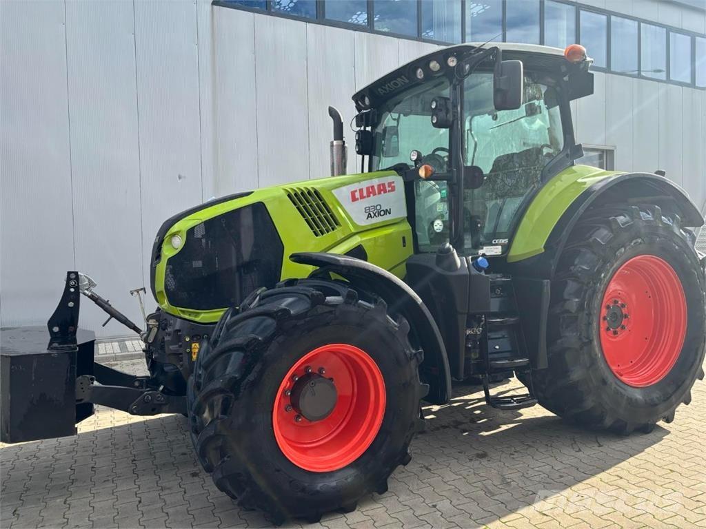 CLAAS Axion 830 Tracteur