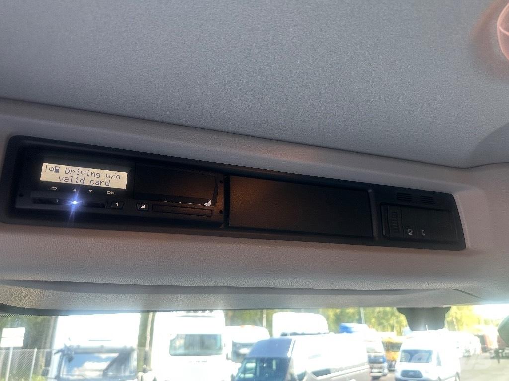 Scania P250 Camion Fourgon