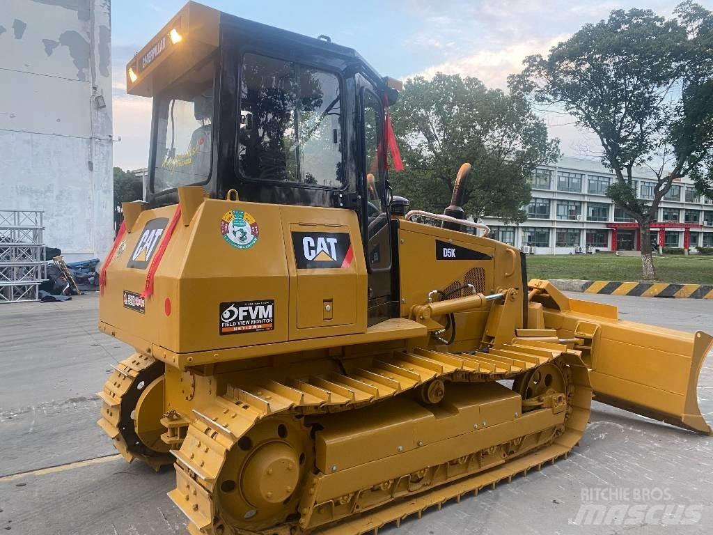 CAT D 5 K 2 LGP Bouteurs sur chenilles