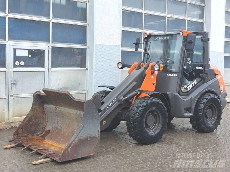 Hitachi ZW 75-6 Chargeuse compacte