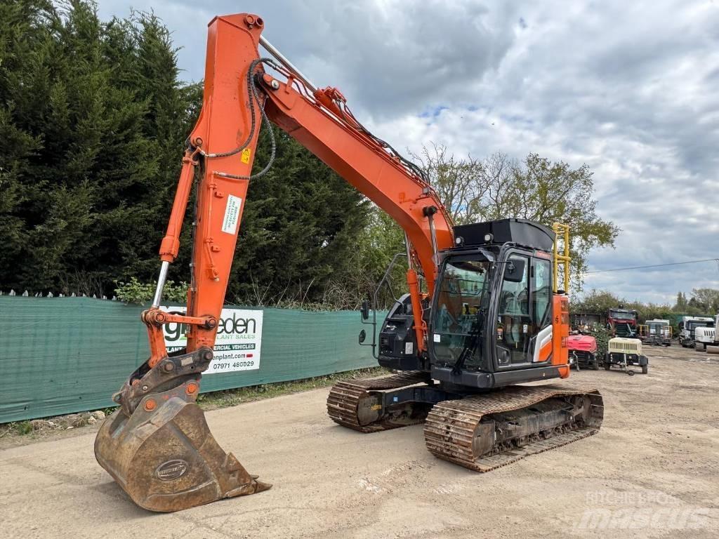 Hitachi ZX135US-7 Pelle sur chenilles