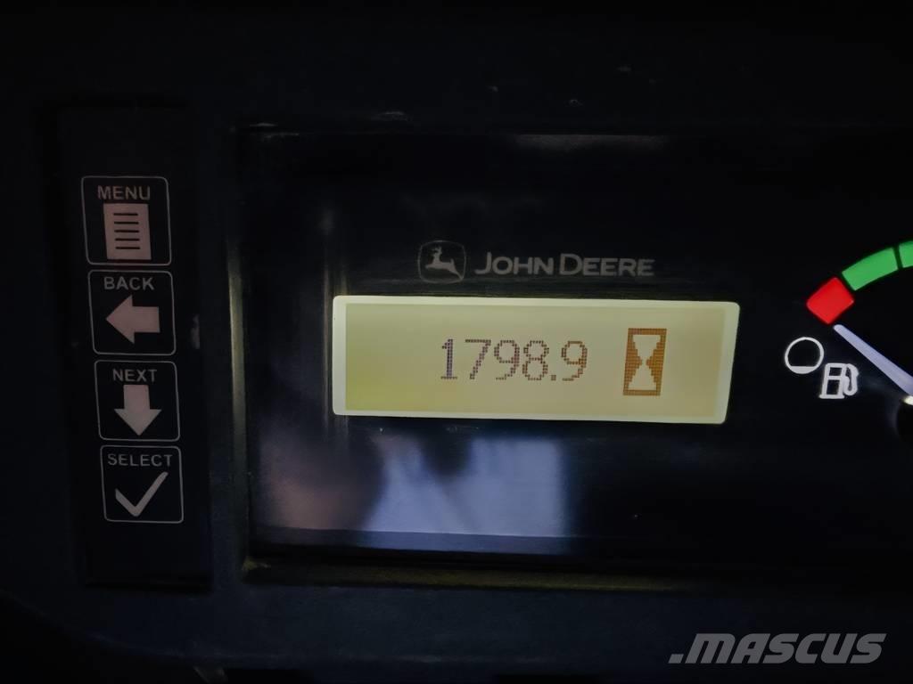 John Deere 325 G Chargeuse compacte