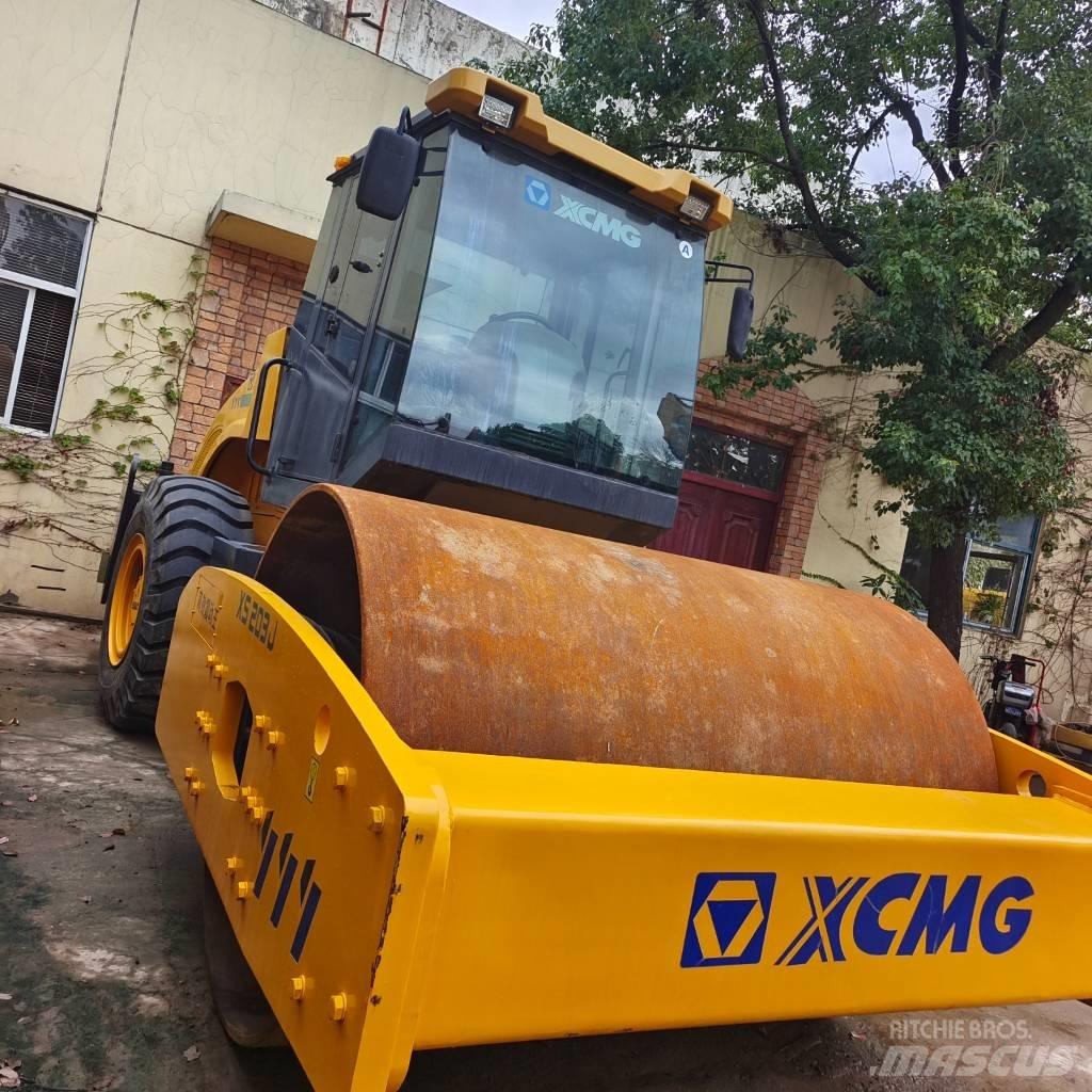 XCMG XS223J Rouleaux monocylindre