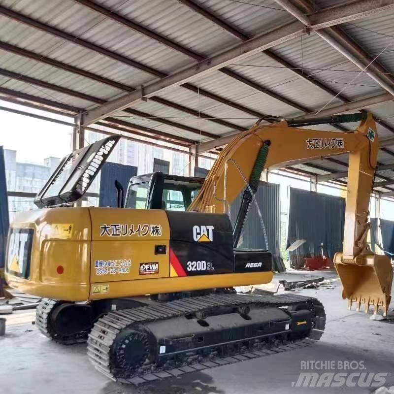 CAT 320 D Pelle sur chenilles