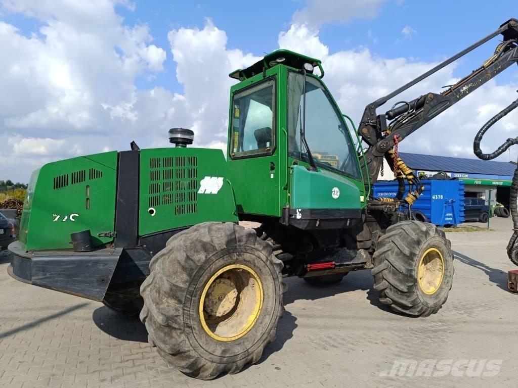 John Deere 770 D Abatteuse