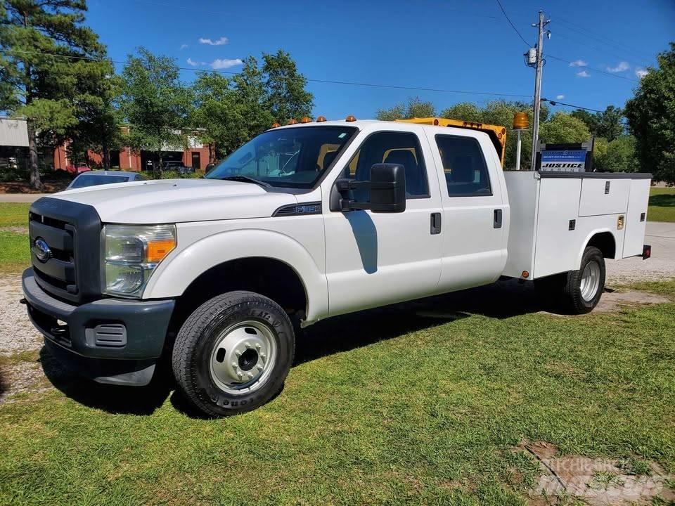 Ford F 350 XL SD Camions et véhicules municipaux