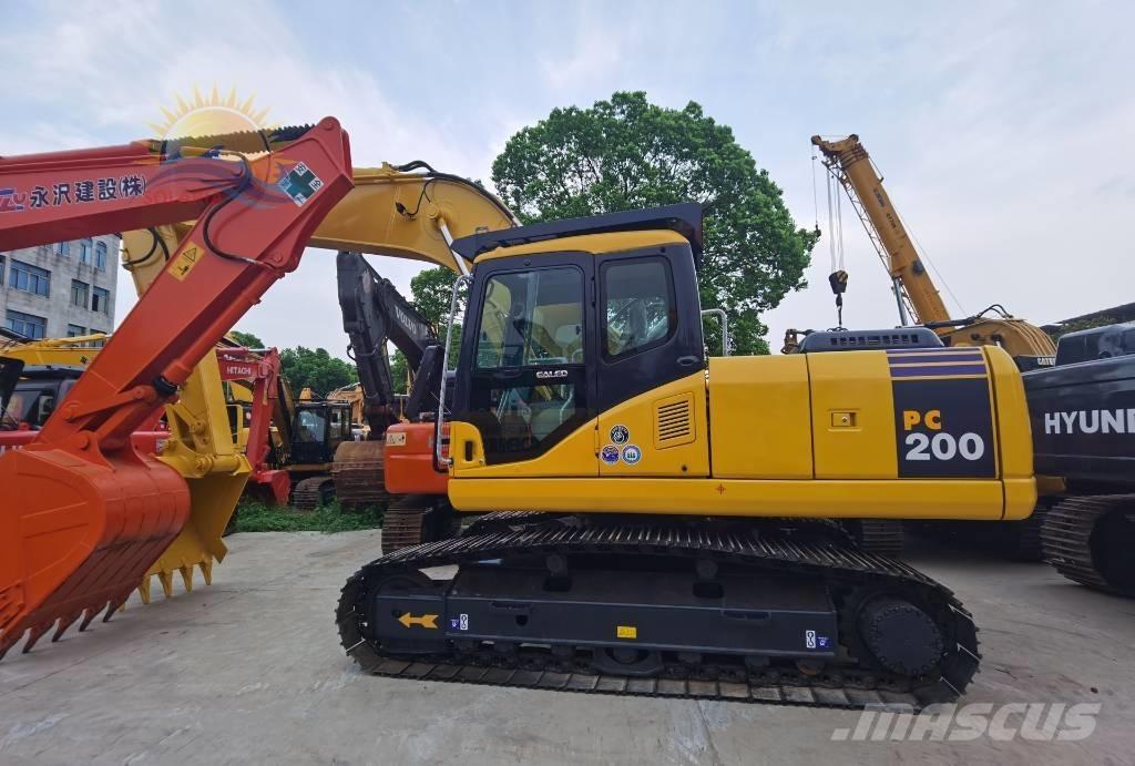 Komatsu PC 200-7 Pelle sur chenilles