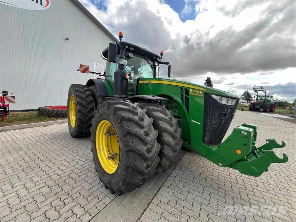 John Deere 8400 R Tracteur