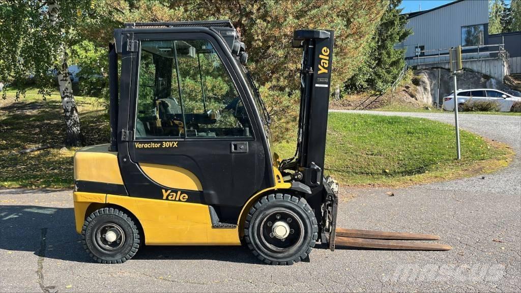 Yale GDP 30 VX Chariots diesel
