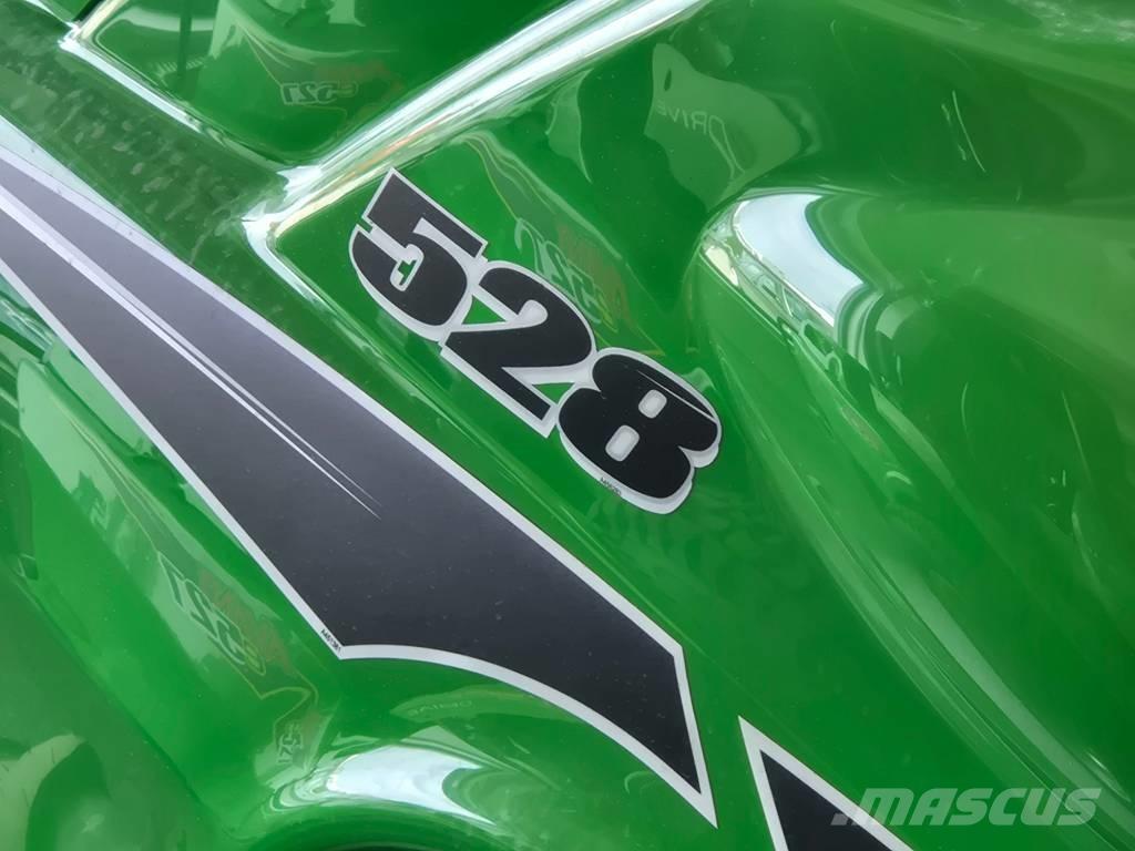 Avant 528 Chargeuse multifonction