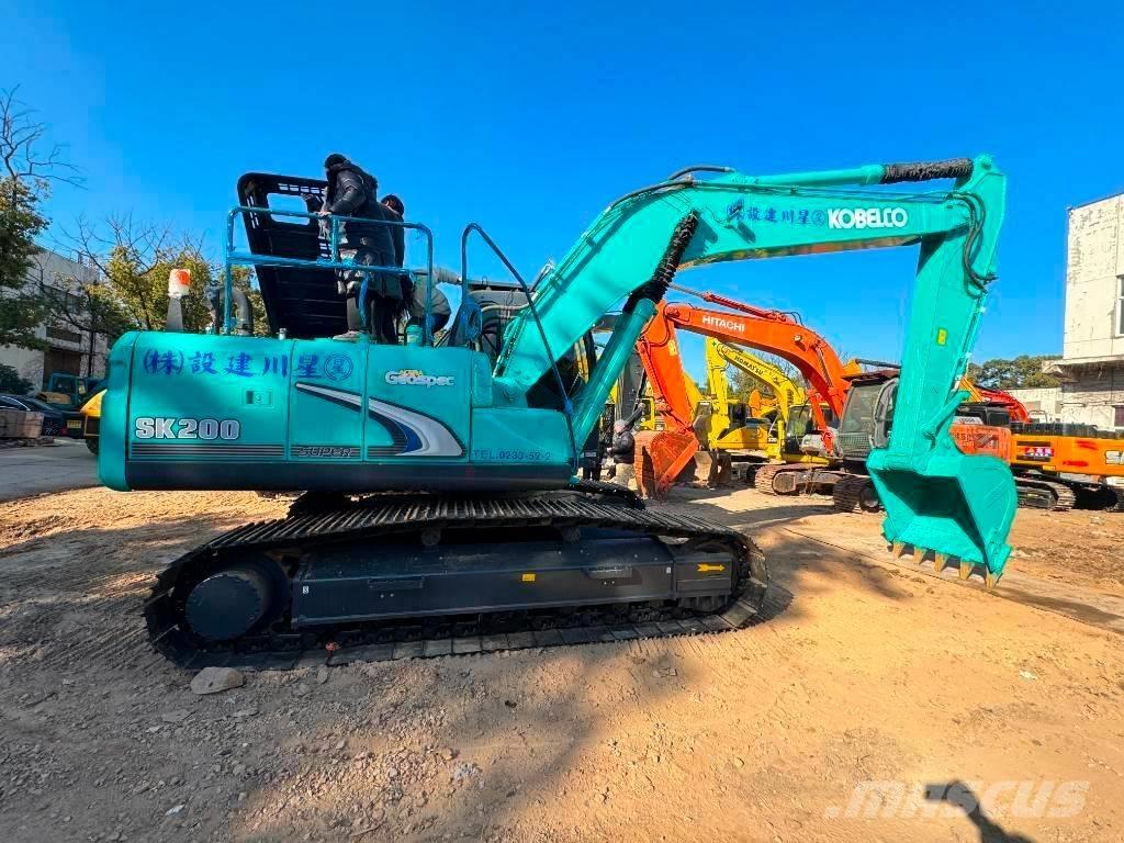 Kobelco SK 200-8 Pelle sur chenilles