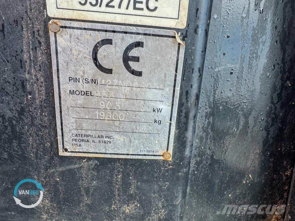 CAT 953C Chargeuse sur chenilles