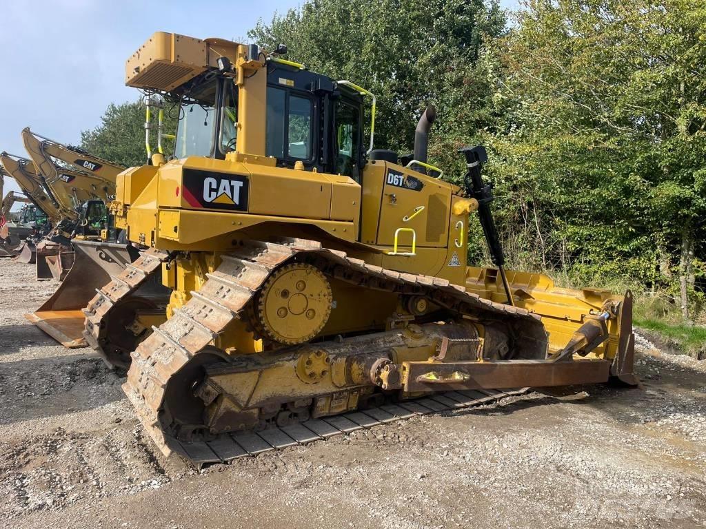 CAT D 6 T LGP D6T Bouteurs sur chenilles
