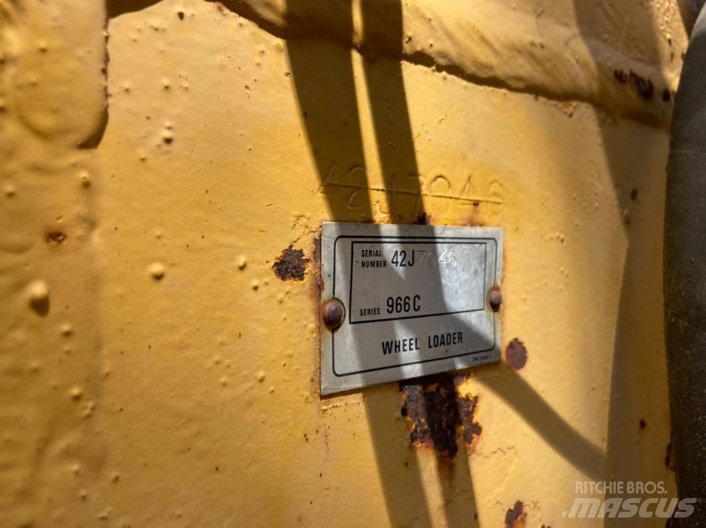 CAT 966 C Chargeuse sur pneus