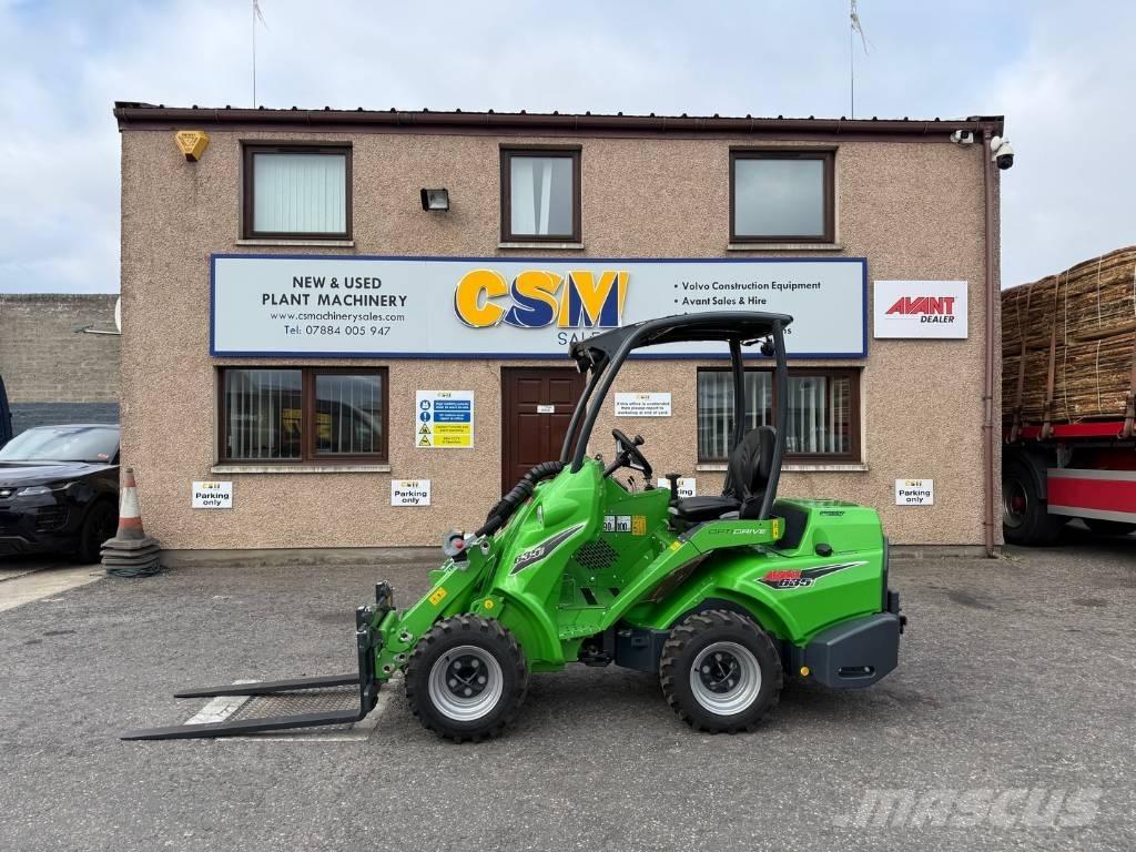 Avant 635 Chargeuse multifonction
