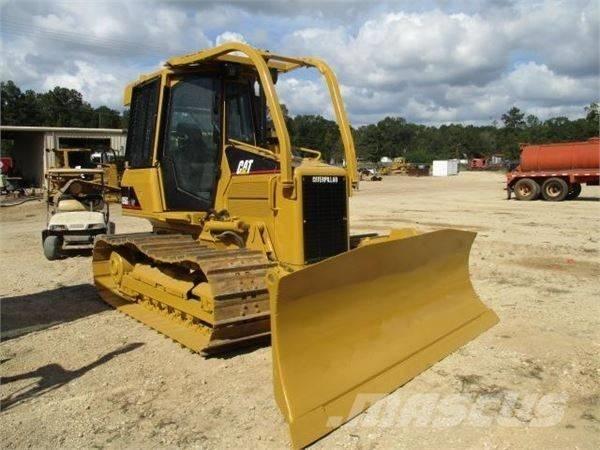 CAT D 5 G LGP Bouteurs sur chenilles