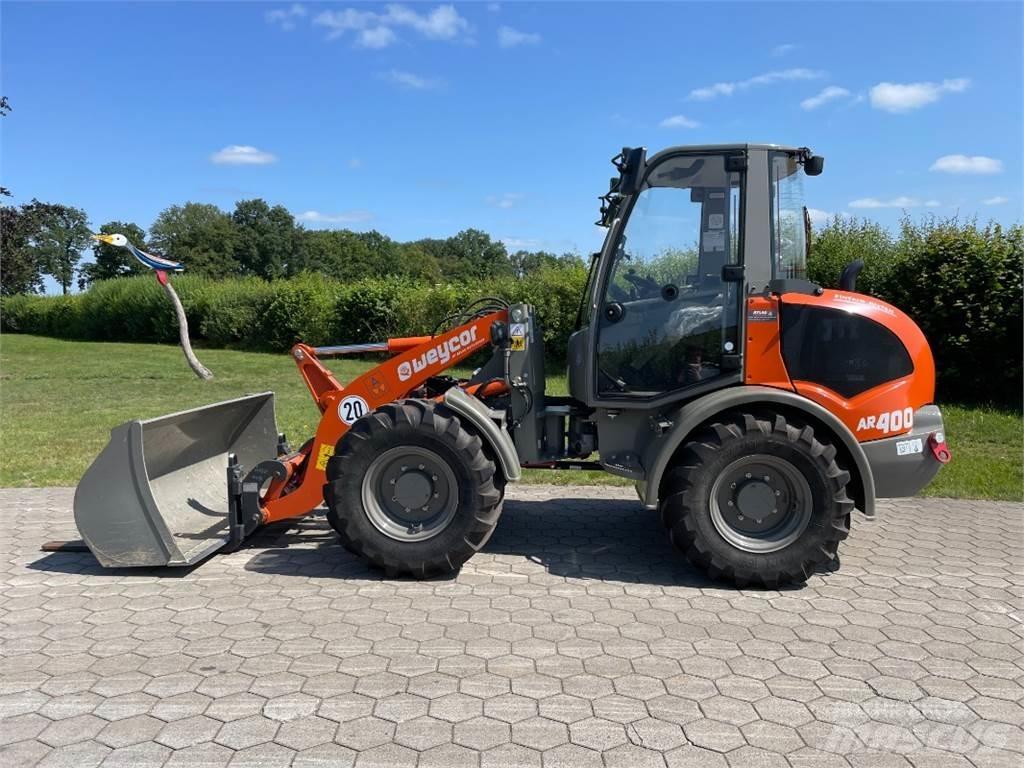 Atlas AR400 Chargeuse sur pneus
