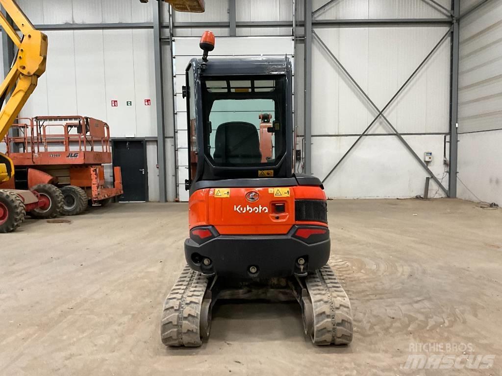Kubota U 27-4 Mini pelle < 7t