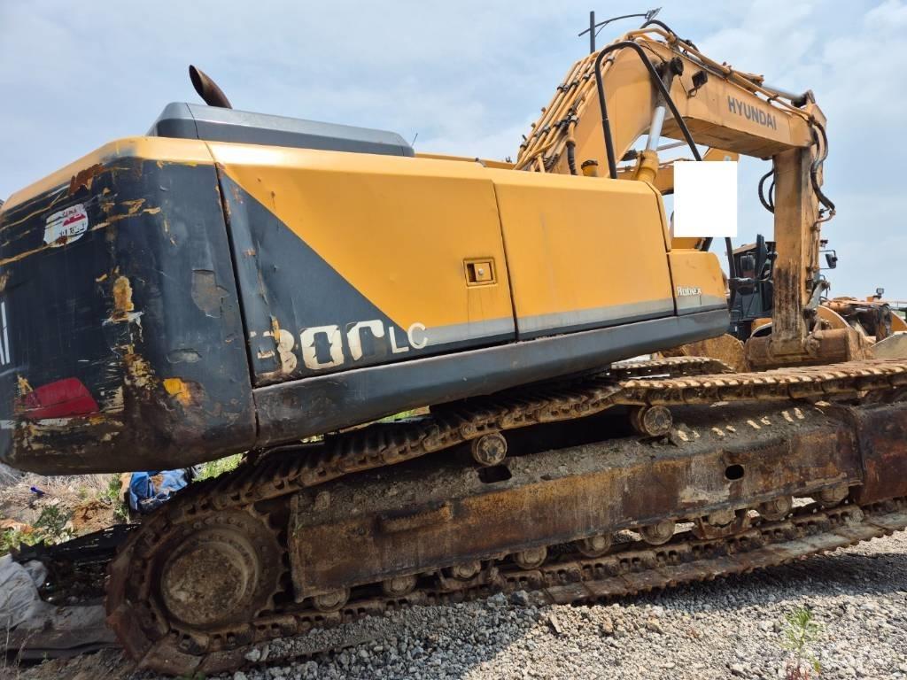 Hyundai Robex 300 LC Pelle sur chenilles