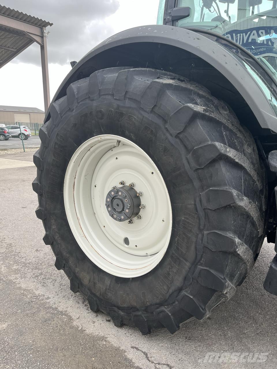 Valtra S374 Tracteur