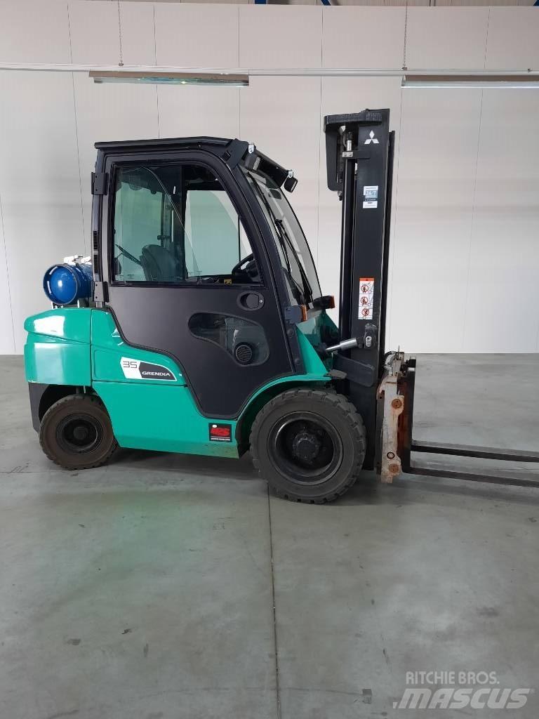 Mitsubishi FG35NT Chariots GPL