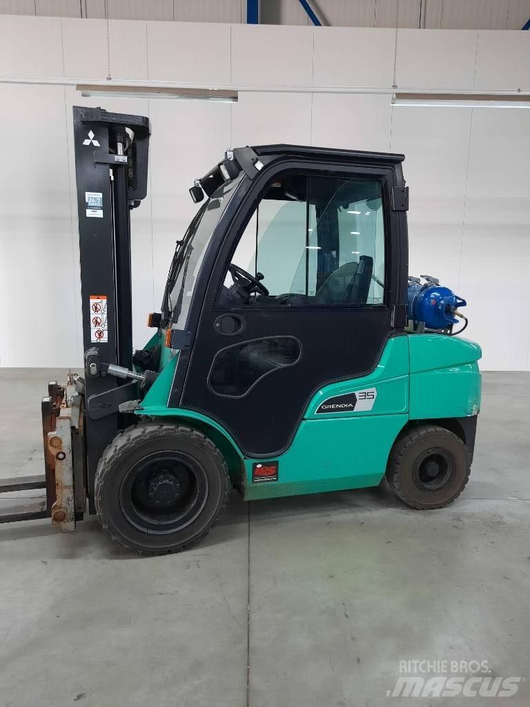 Mitsubishi FG35NT Chariots GPL