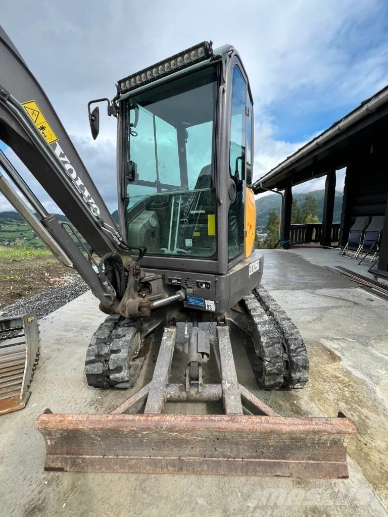 Volvo ECR25D Mini pelle < 7t