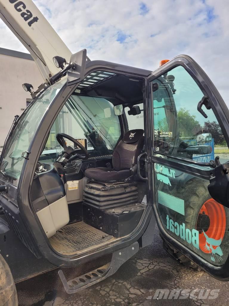 Bobcat TL 30.70 HB Chariot télescopique