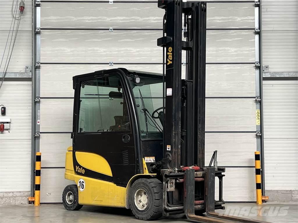 Yale ERP30VL Chariots élévateurs électriques