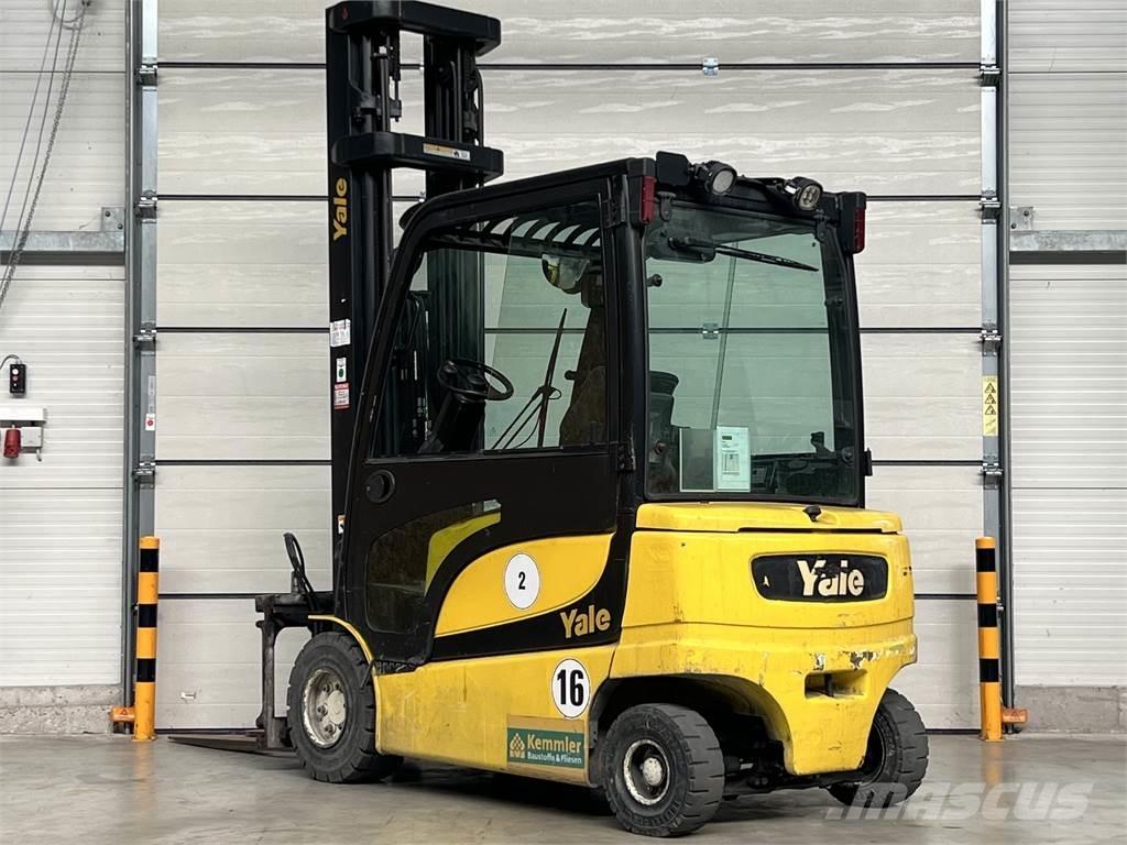 Yale ERP30VL Chariots élévateurs électriques