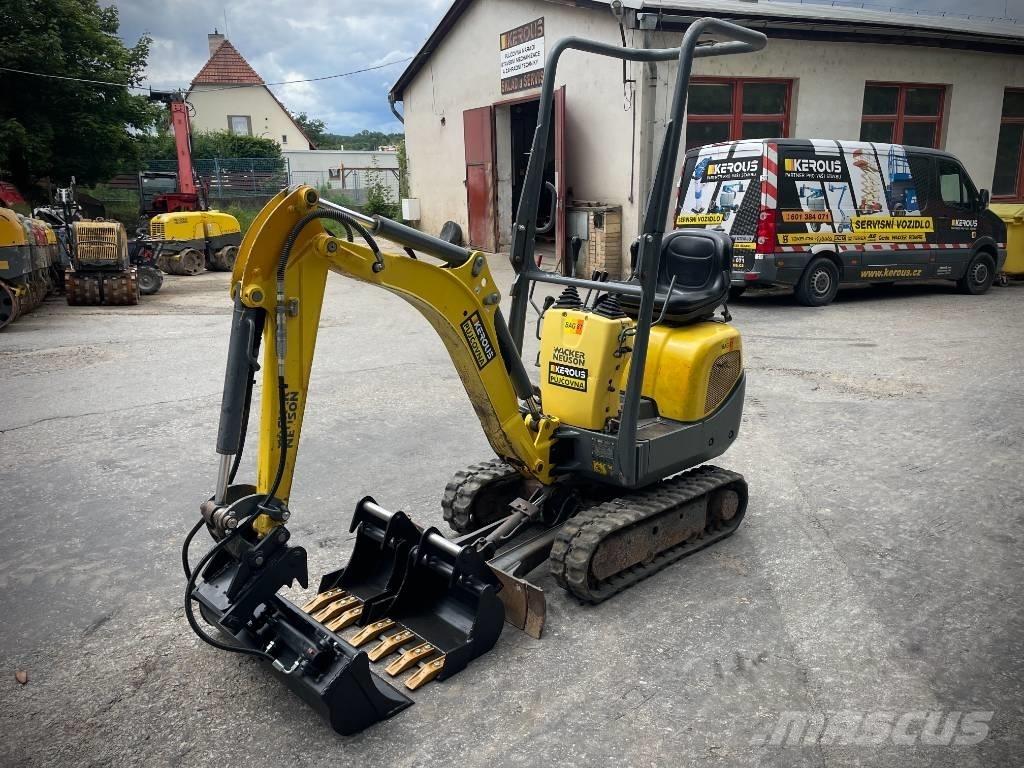 Wacker Neuson 803 Pelle sur chenilles