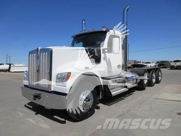 Kenworth W990 Tracteur routier