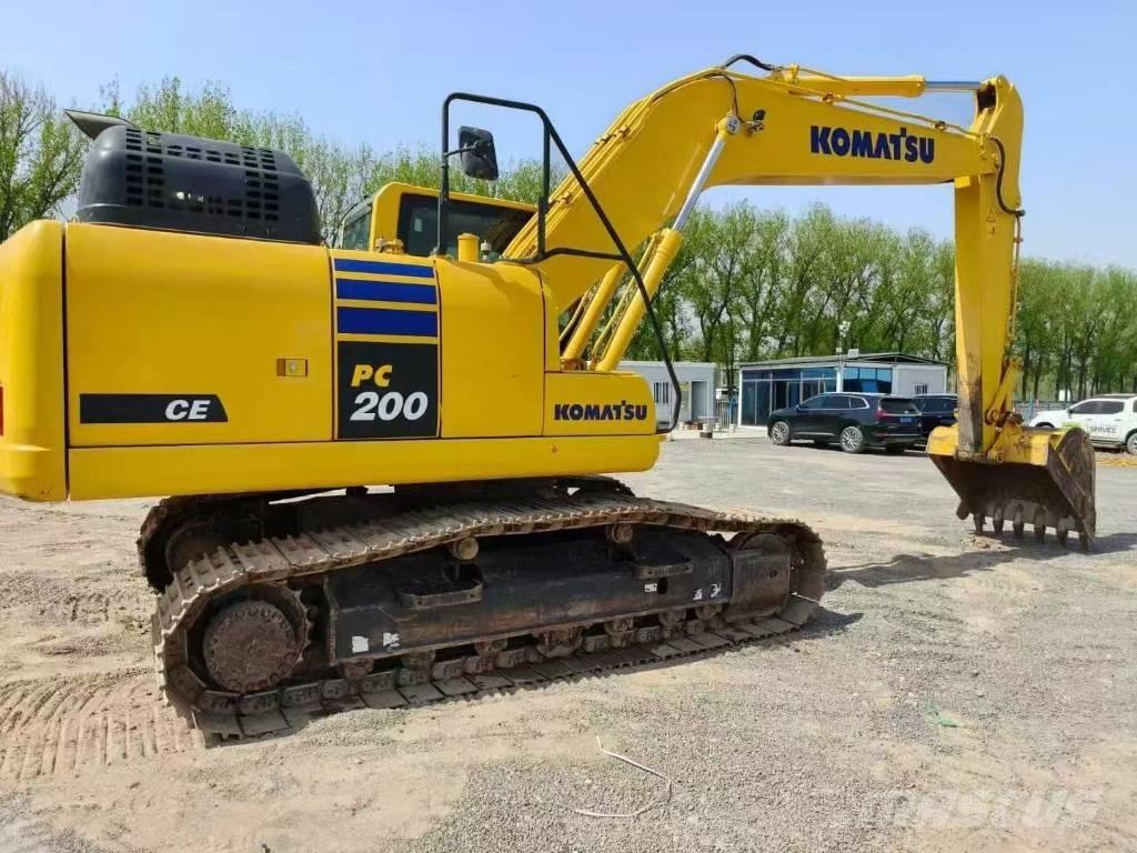Komatsu PC 200-11 Pelle sur chenilles