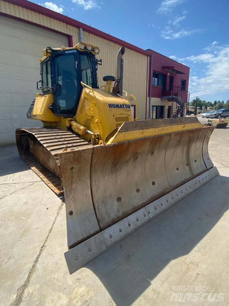 Komatsu D61PX24 Bouteurs sur chenilles