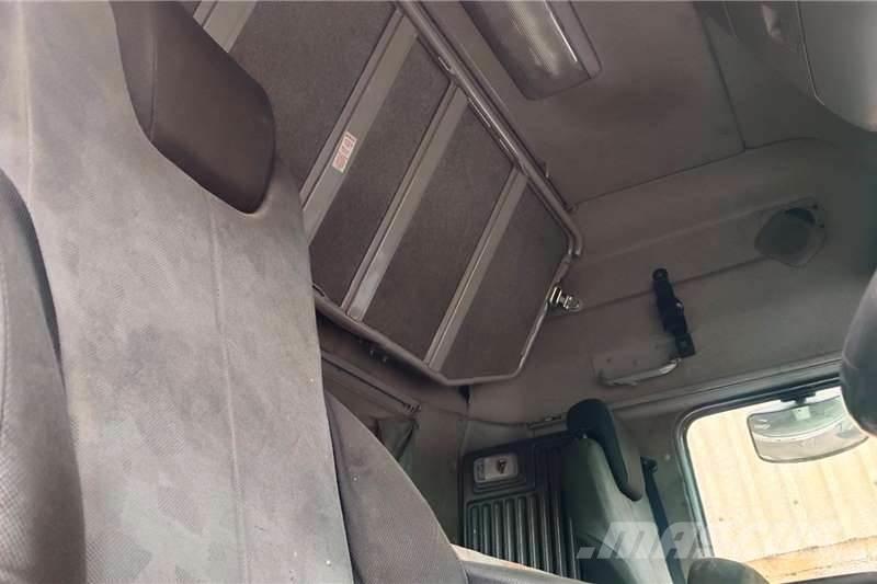 UD Quon GW 26-450 Autre camion